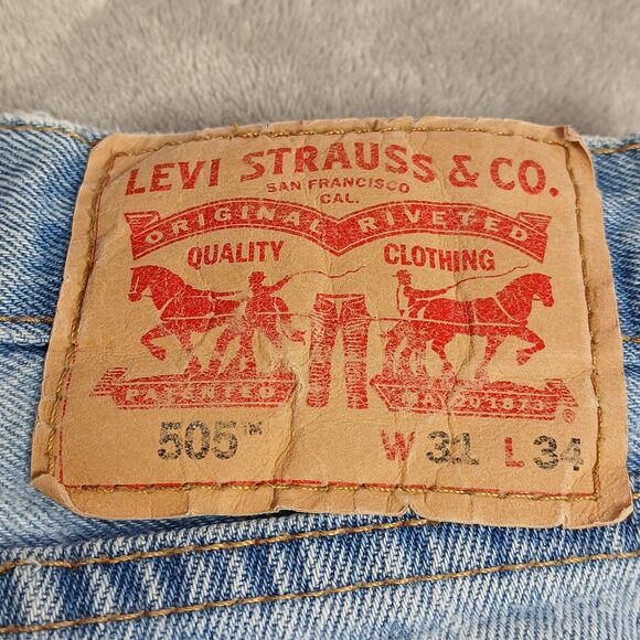 Levis 505 Jeans Mens 31x34 (Fits 30x32) Blue Classic Light Wash Denim Skater Y2k - Picture 3 of 13